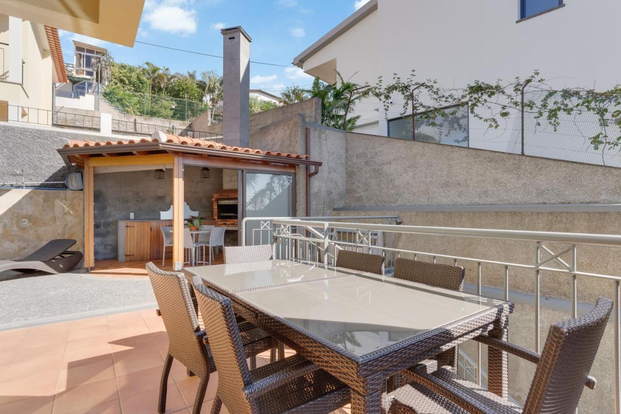 3B Villa Heated Pool Barbecue Games Room Funchal  Exterior photo